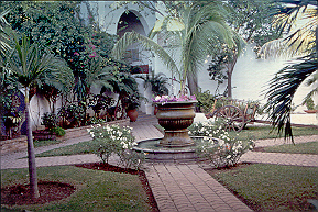 El Fuerte hotel courtyard.